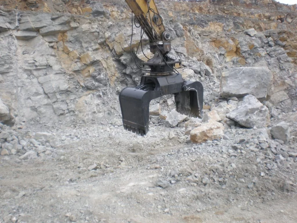 Rock Grapple Handling and Compact Attachments