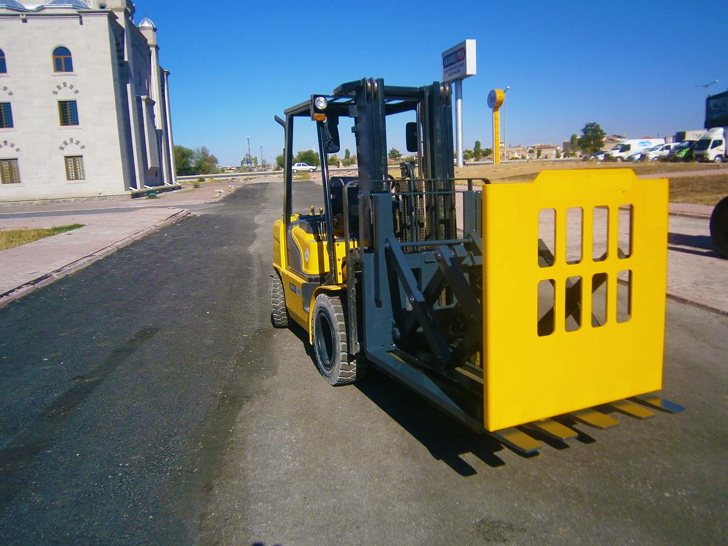 Forklift Attachments Eartmoving & Demolition Attachments