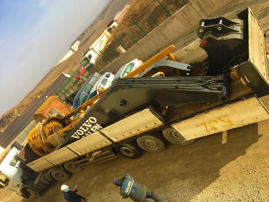 Long Reach Boom-Arm