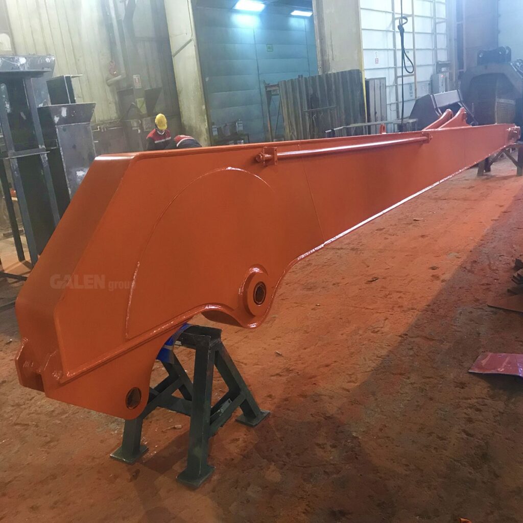 Hitachi ZX670 Long Reach Boom Arm