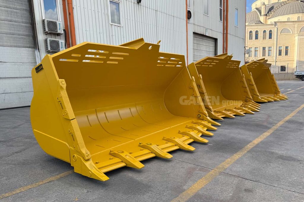 Komatsu WA475 Rock Bucket